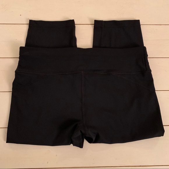 Sweaty Betty // Crops Small - Picture 9 of 16